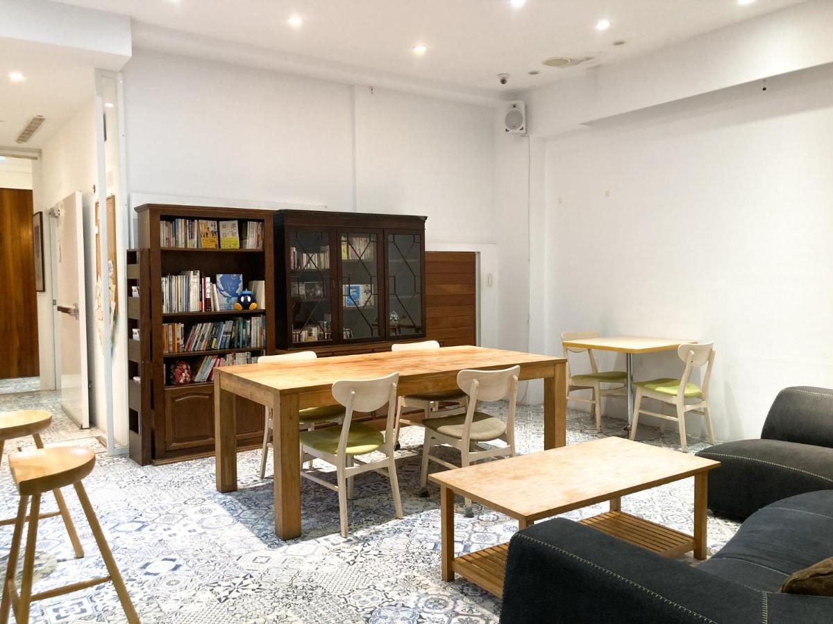 4Plus Hostel Tajpej Kültér fotó