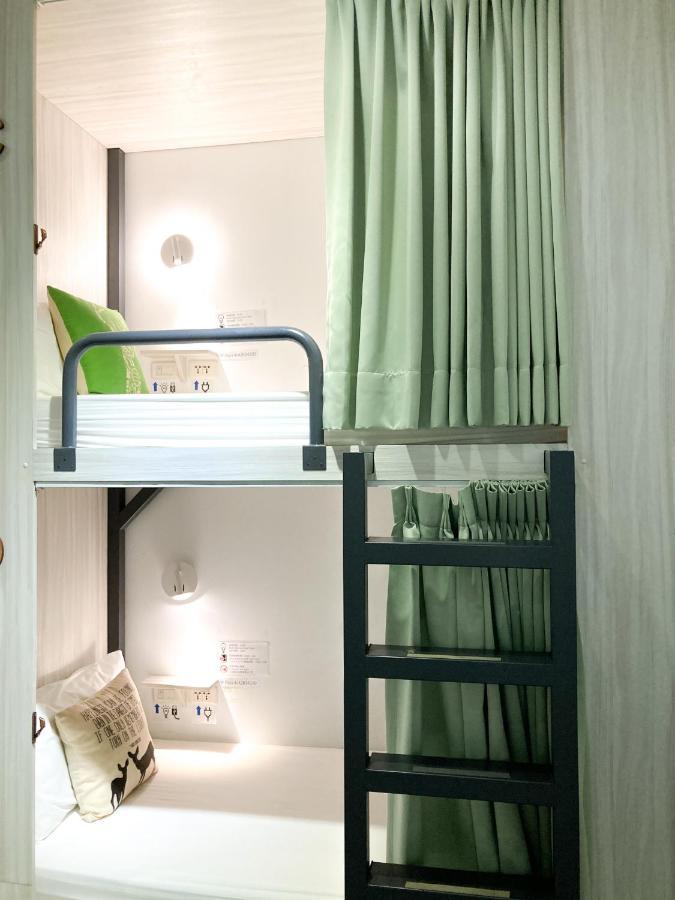 4Plus Hostel Tajpej Kültér fotó