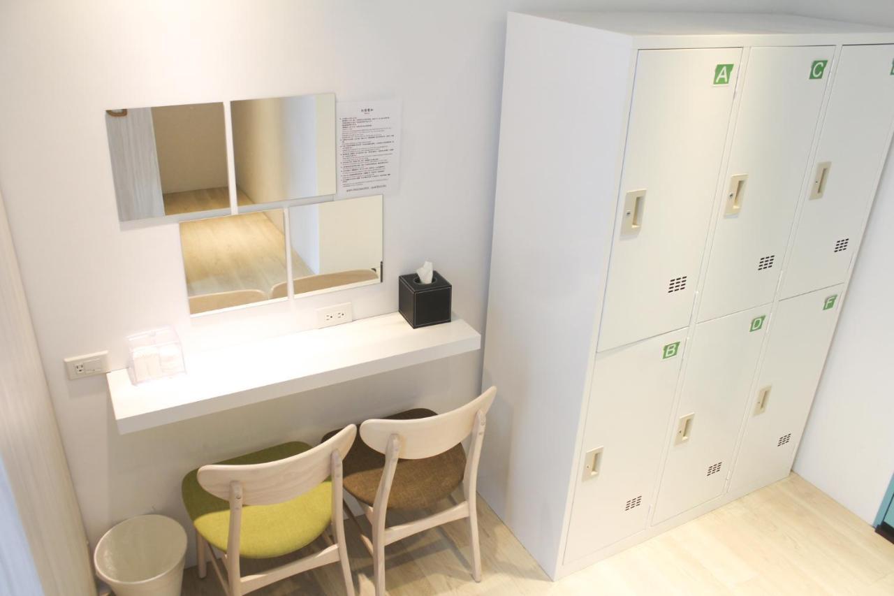 4Plus Hostel Tajpej Kültér fotó