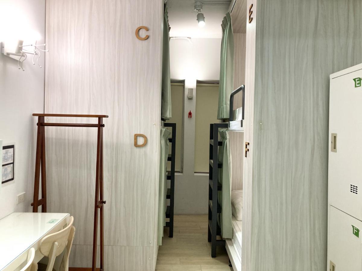 4Plus Hostel Tajpej Kültér fotó